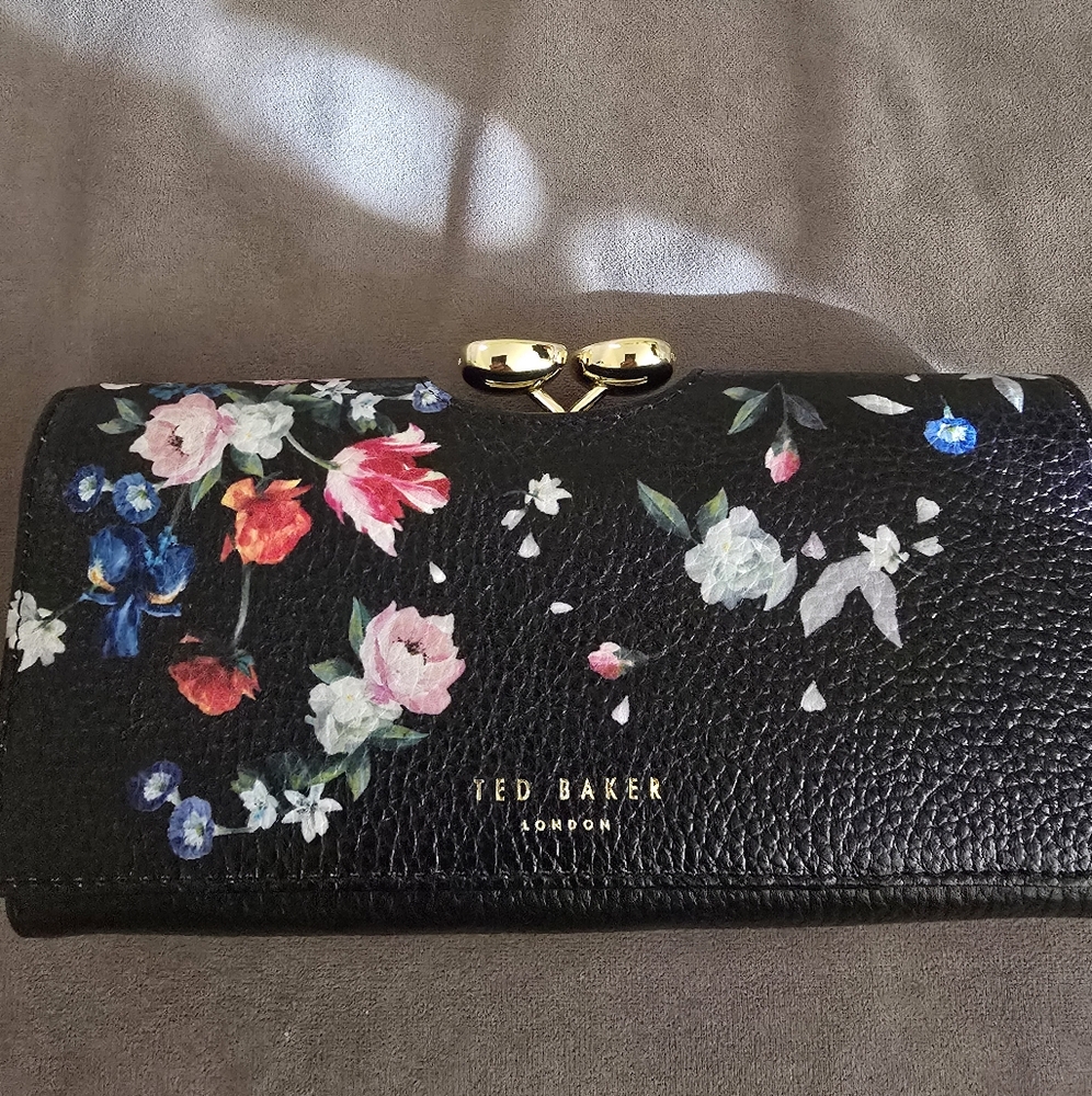 Ted Baker Long Wallet